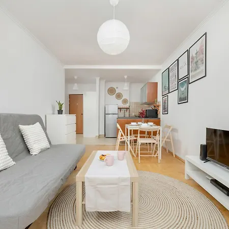 Beautiful & Bright Walowa Apartment With Balcony By Noclegi Renters Warszawa Zewnętrze zdjęcie
