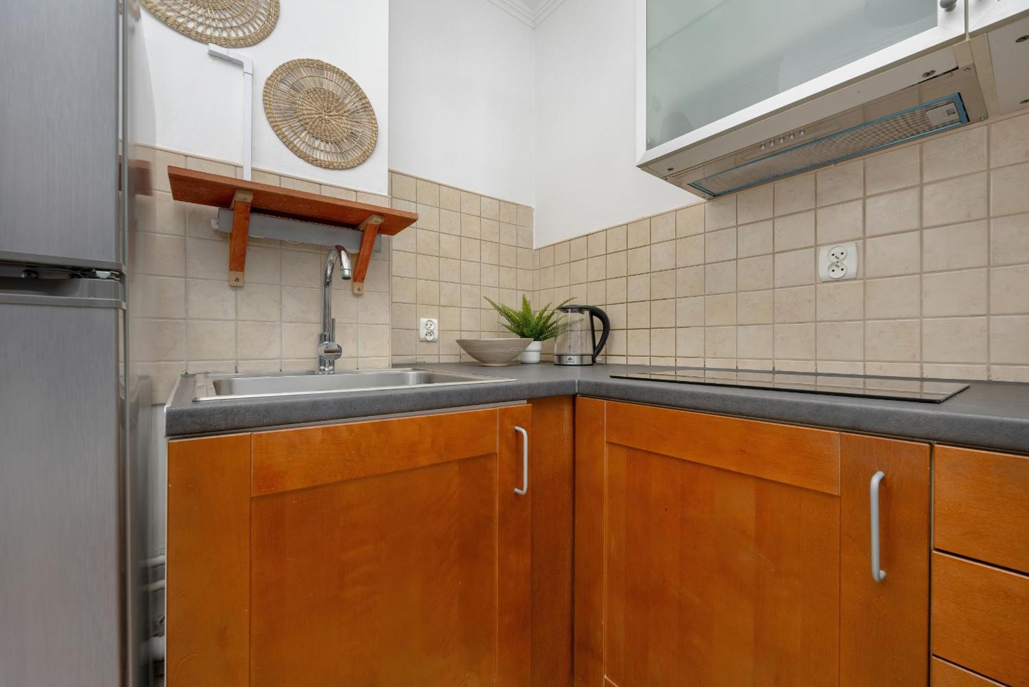 Apartament Beautiful & Bright Walowa With Balcony By Renters